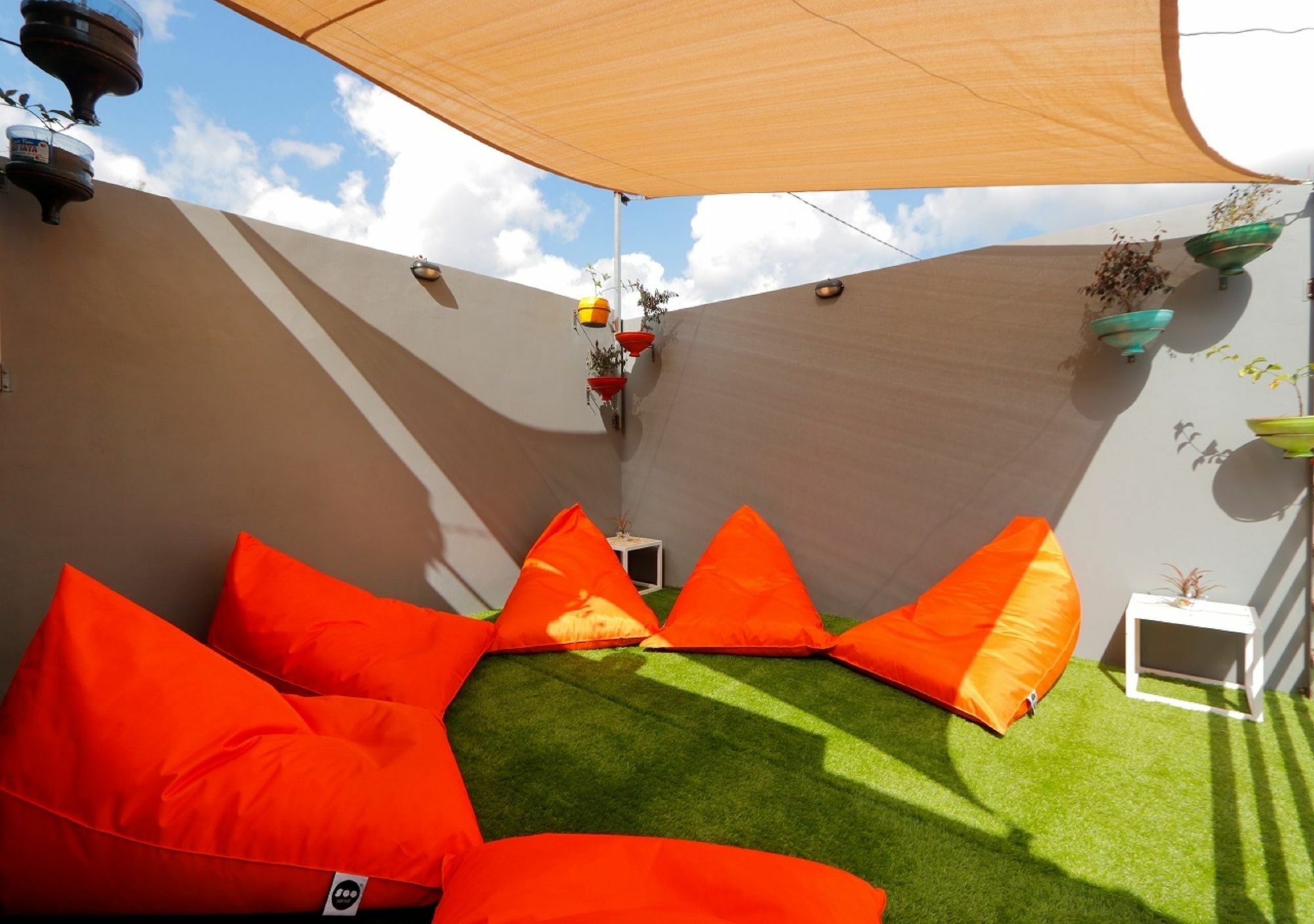 Bali Bee House Hotel Kerobokan  Exterior photo