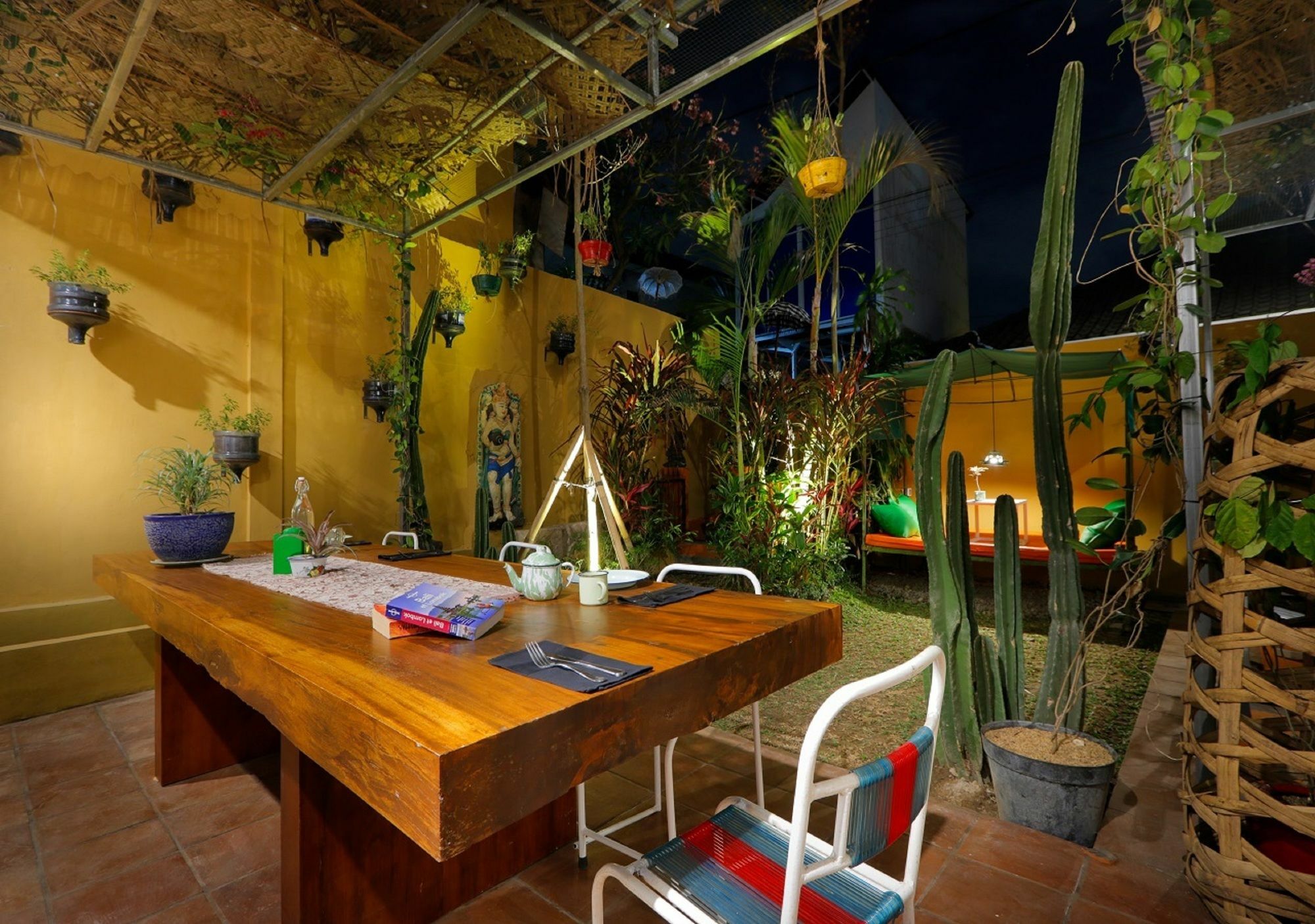 Bali Bee House Hotel Kerobokan  Exterior photo